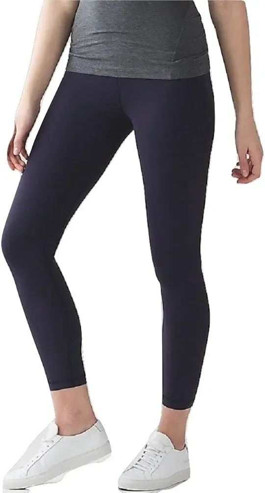 Comparing 7/8 Yoga Pants: How They Stack Up