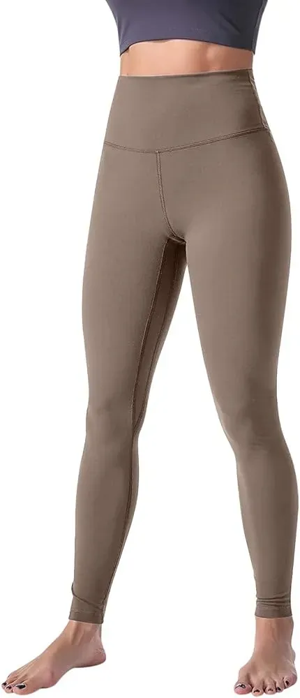 More Than the Mat: Styling Your Tight Yoga Pants With Pockets